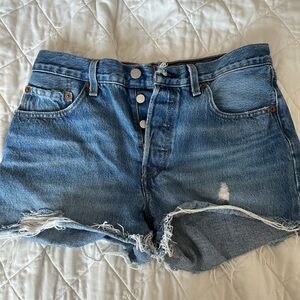 Levi’s high wasted shorts